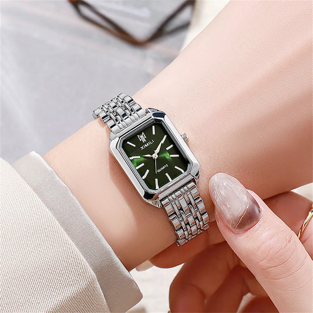 Reloj cuadrado con pulsera de aleación de oro