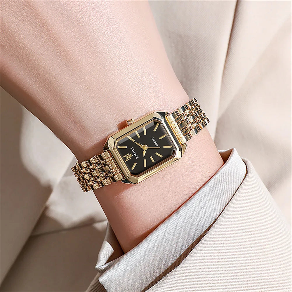 Reloj cuadrado con pulsera de aleación de oro